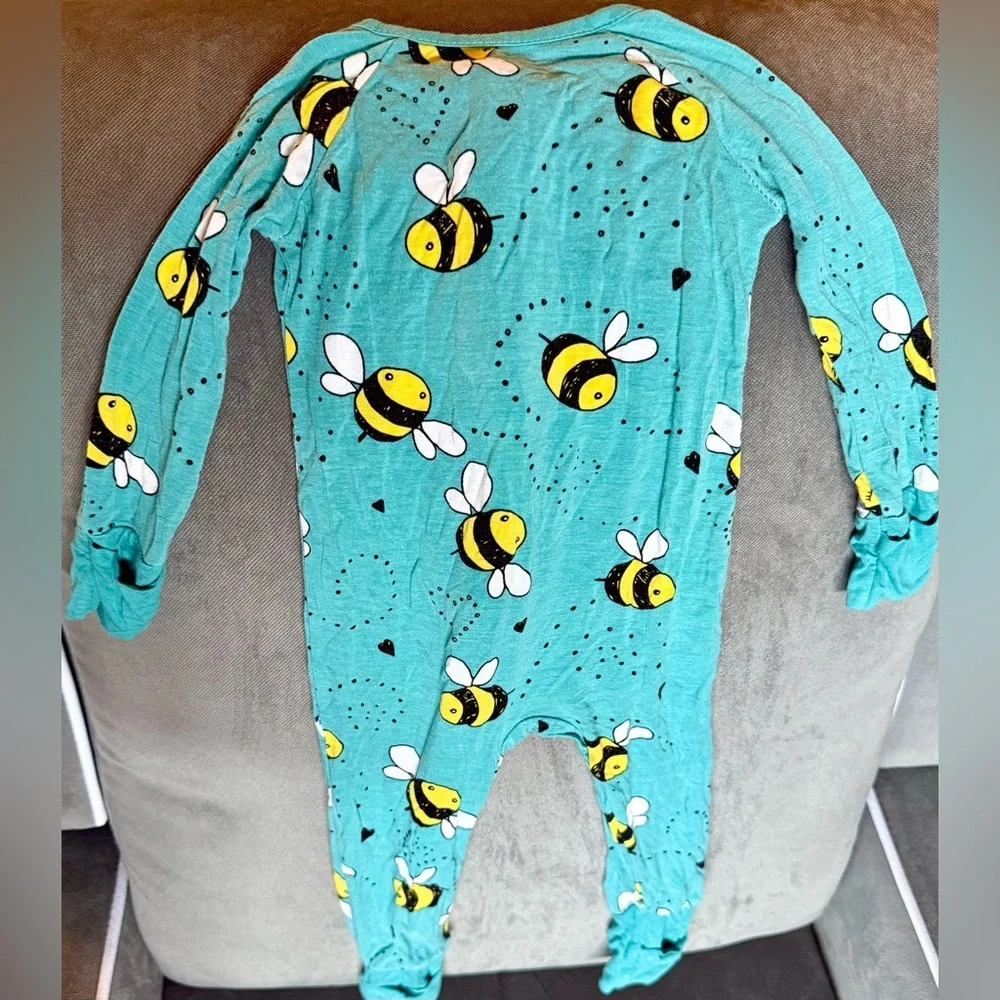 Little Sleepies Teal Bees Zippy - Picture 2 of 3